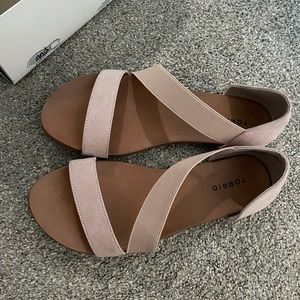 BRAND NEW Torrid Sandals